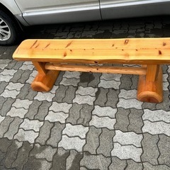天然木ベンチ
の画像