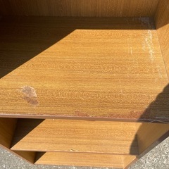 カラーボックス　穴空いていますの画像