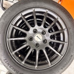 205/55R16 スタッドレスタイヤ