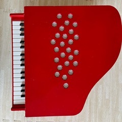 KAWAIミニピアノの画像