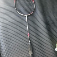 Titanium Mesh バドミントンラケット　YONEX