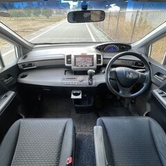 フリード・スパイク Ｇエアロ 5人乗り 車検令和7年11月15日の画像