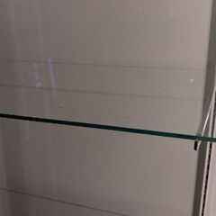 ガラスショーケースの画像