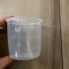 計量カップの画像