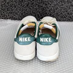 早めのお取り引き希望です　NIKE　ダークグリーン深緑スニーカー27.5 28.0 28.5の画像