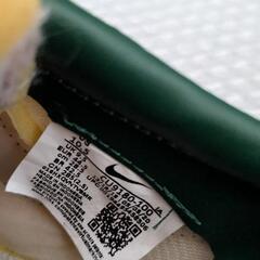 早めのお取り引き希望です　NIKE　ダークグリーン深緑スニーカー27.5 28.0 28.5の画像