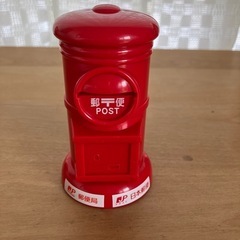 ポスト貯金箱
