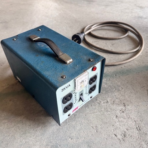 【動作確認済み】200v→100v 単巻変圧器F-30