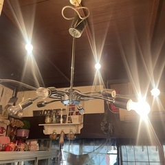 照明器具　シャンデリアの画像