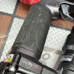 【中古】マックス MAX HV-R32G2 ねじ打機 ターボドライバ 高圧 25～32mm 本体のみの画像