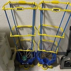 支柱付き植木鉢2個