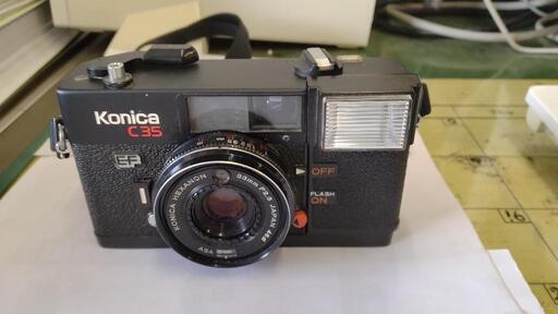 Conica C35 カメラ　お買い得