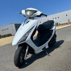 スズキ　SUZUKI GSR125
