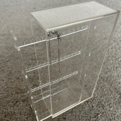 アクリルネックレス・ピアススタンドの画像