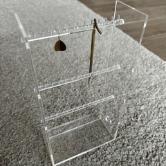 アクリルネックレス・ピアススタンドの画像