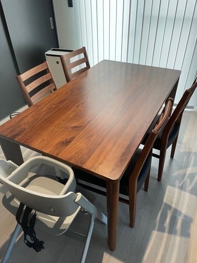 ダイニングテーブル、チェア5点差