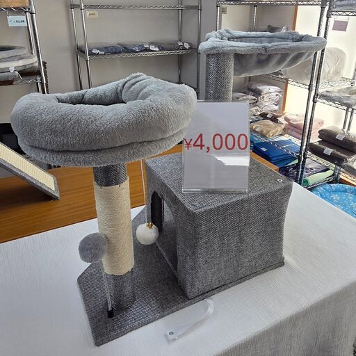 【特価4,000円】コンパクトで省スペース！ミニキャットタワー♪