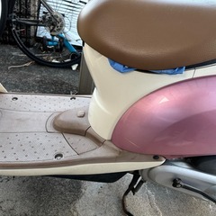 ピンクの妹（原付）の画像