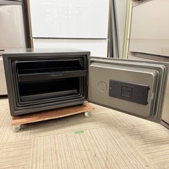 【超美品‼️】ダイヤセーフ 耐火金庫 2キータイプ(ダイヤル＆鍵)の画像