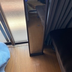 鏡の画像
