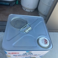 水性弾性セラミシリコン　未使用品の画像