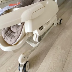 コンビ　ハイローチェア　電動スウィング　エッグショック　　の画像