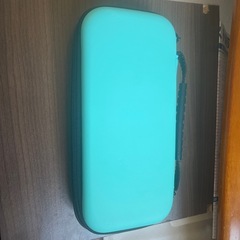 Nintendo Switch ケース+フィルム1枚
の画像