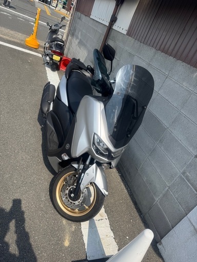 nmax125 seg6j 便利 Yコネクト　ヤマハ　4000k弱　2022年式