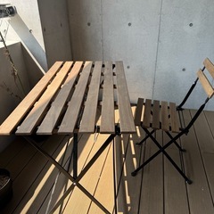 IKEA 折り畳みテーブルの画像