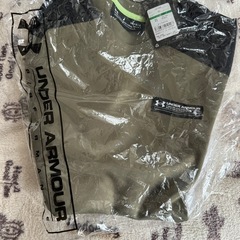 新品未使用アンダーアーマー　メンズLの画像