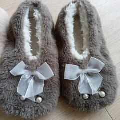 子供ふわふわルームシューズの画像