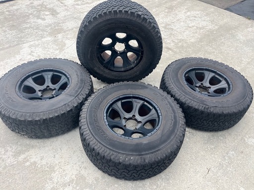 DickCEPEK 17インチ　9j bfgoodrich