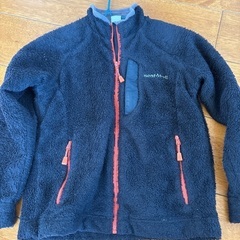 ファスナー不具合あり　モンベルフリース130cm