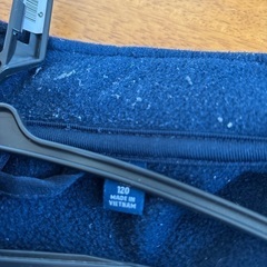 毛玉多数、名前記載あり　ユニクロフリースの画像