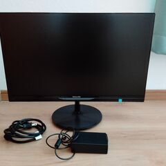 パソコンモニター　23インチ