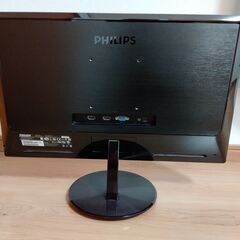 パソコンモニター　23インチの画像