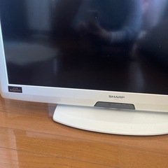 テレビ32型　SHARP AQUOSの画像