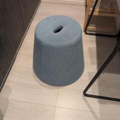 ニトリ　布製　スツール　椅子の画像