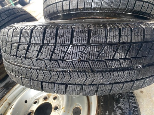 決まりました！
ブリジストンVRX 165/70R14