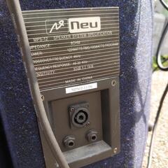 neu powered mixer and speakerの画像