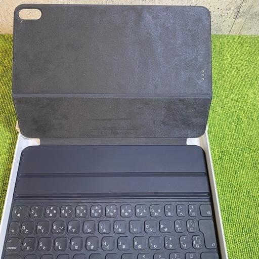 8065 Appie アップル iPad Magic Keyboard マジックキーボード