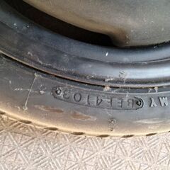 テンパータイヤT125R70D16　96Mの画像