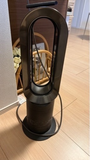 Dyson タワー型セラミックファンヒーターブラック