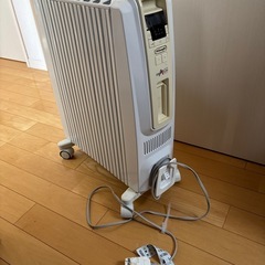 デロンギ　オイルヒーター