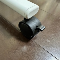 両面回転式、横120×縦90の自立式ホワイトボードの画像