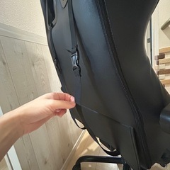 ゲーミングチェア 170°リクライニング 収納式フットレストの画像