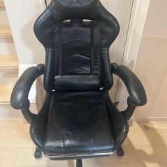 ゲーミングチェア 170°リクライニング 収納式フットレスト