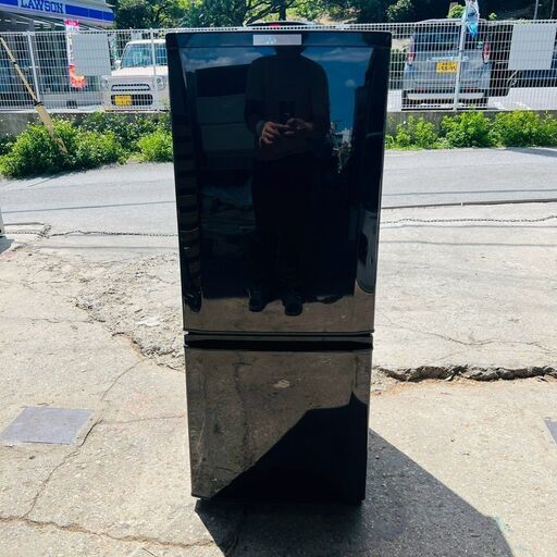 【❗️✨️コンパクト✨️❗️】三菱 146L 冷蔵庫 MR-P15D-B 2019年製大きめ冷凍室✨️省スペースでしっかり収納❗️