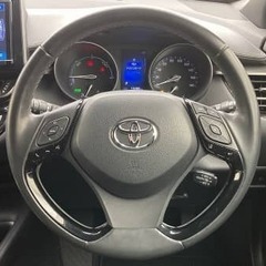 存在感抜群のイエローカラー🔥‼️トヨタ　CH-R　ｓの画像