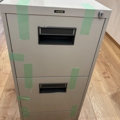オフィス用キャビネット（書類保管庫）